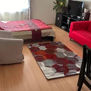 Апартаменты Cozy In District 8
