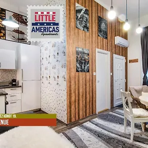 Апартаменты Little Americas Oktogon Apartments