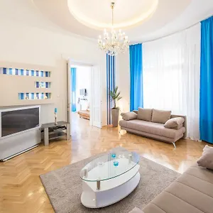 Spirit Nádor Ter Apartamento