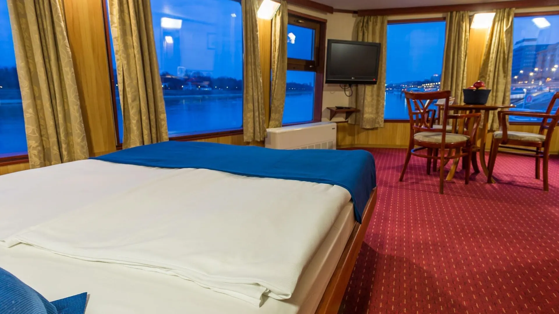 Fortuna Boat Hotel Budapest Botel